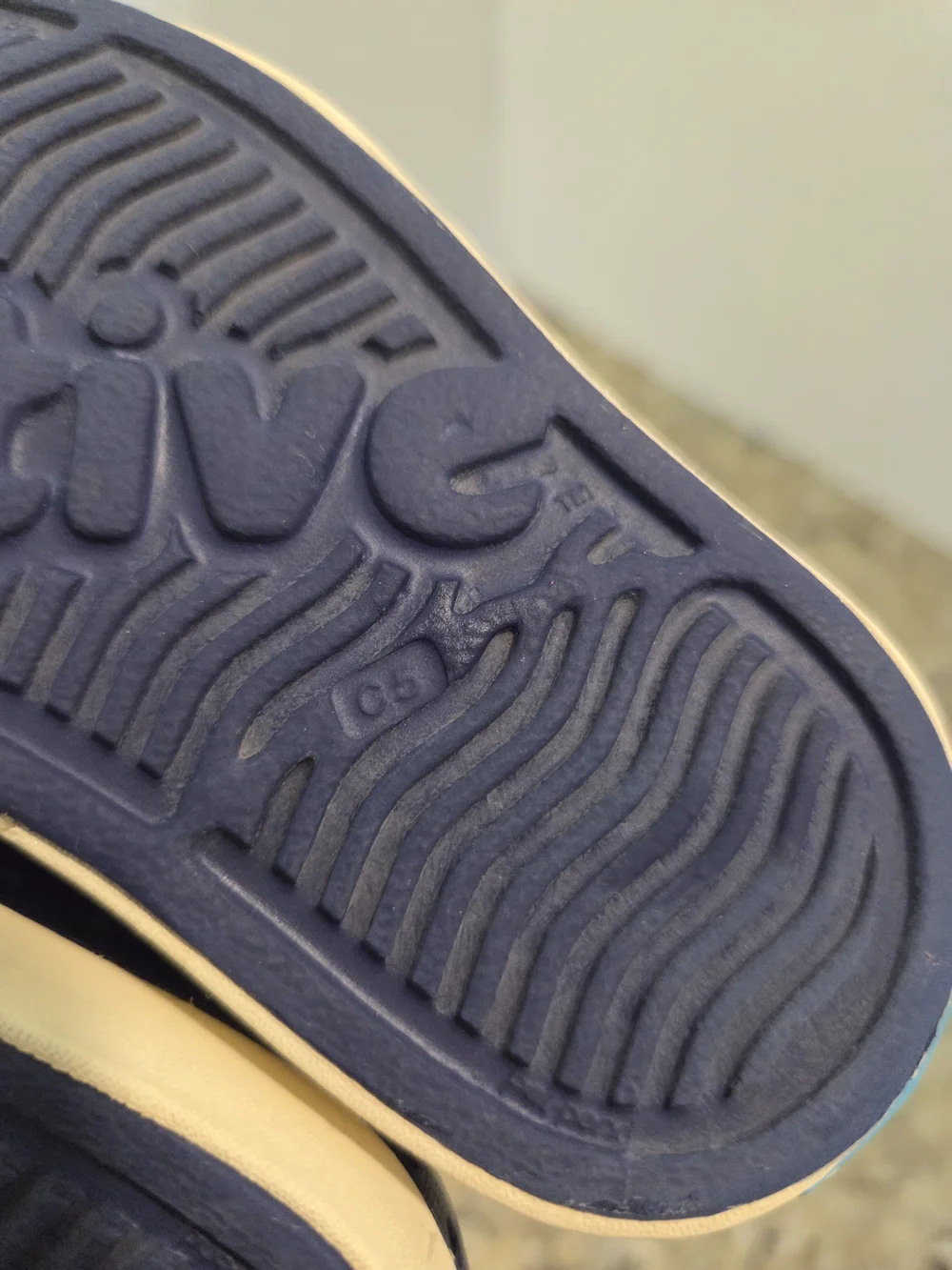 Native Jefferson Kids Toddler Slip-On Shoes Navy Blue White Size 5 c5 Waterproof